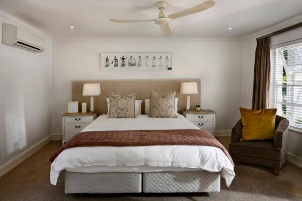 Luxury Bed - Image 2